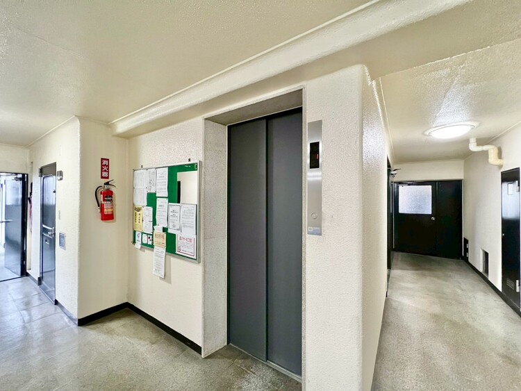 その他 エレベーター完備のため荷物が多くなっても安心。