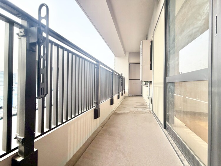 その他 朝の澄んだ空気や、夕方に吹く清々しい風を感じられるバルコニー。