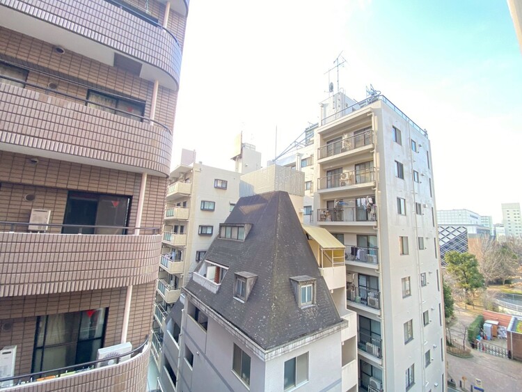 その他 眺望や窓からの景色が良いと、家で過ごす時間も快適です。