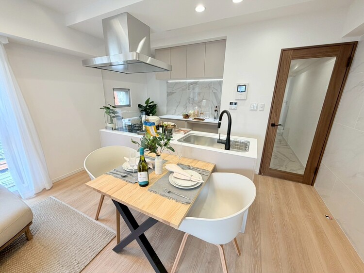 その他 落ち着いた雰囲気に包まれて、伸びやかな空間。