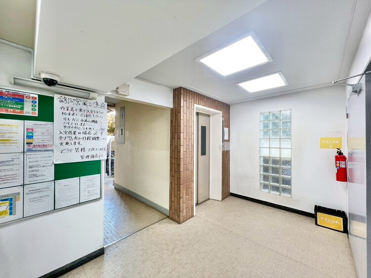 その他 エレベーター完備のため荷物が多くなっても安心。