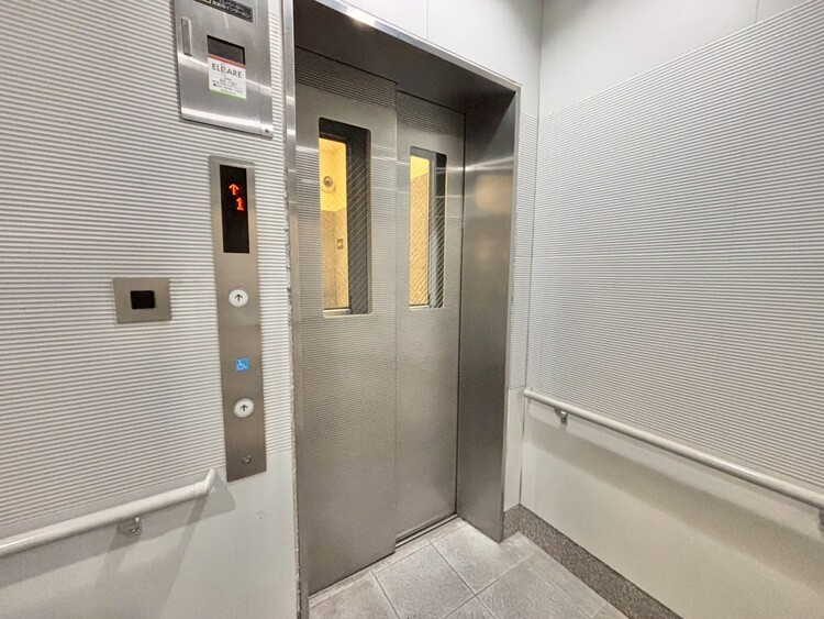 その他 エレベーター完備のため荷物が多くなっても安心。