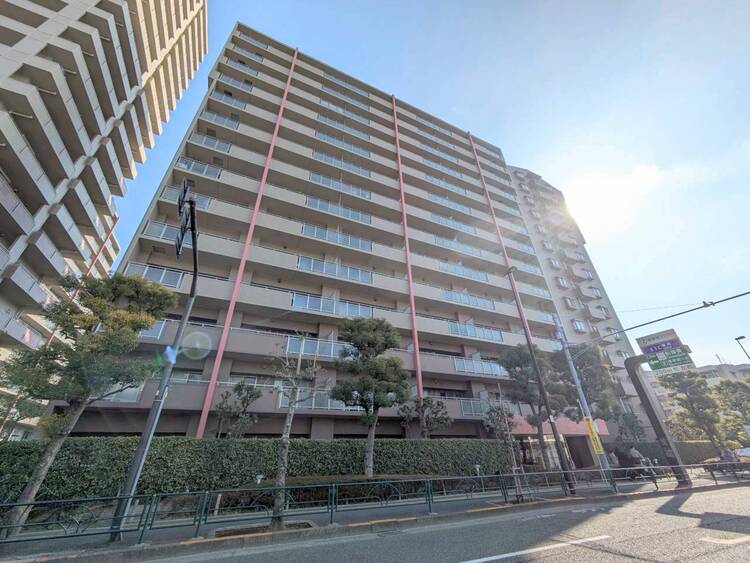 その他 飽きのこないシンプルモダンな外観です。