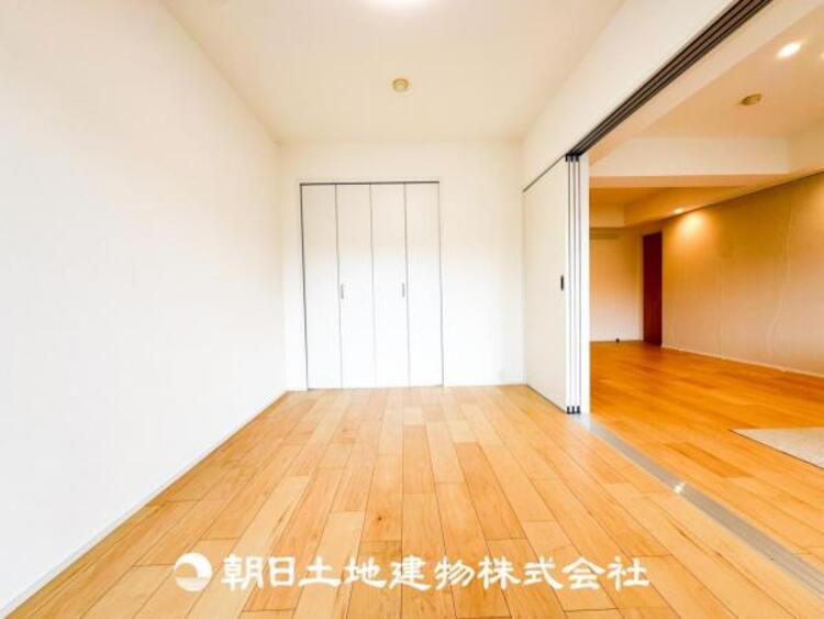 内装 【居室】大切な家族一人ひとりの大切な個別空間をつくりあげました。