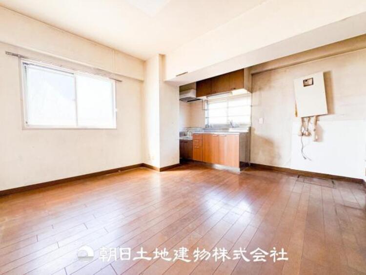 居間 大切な人とともに、心穏やかに過ごすひとときになるリビング。