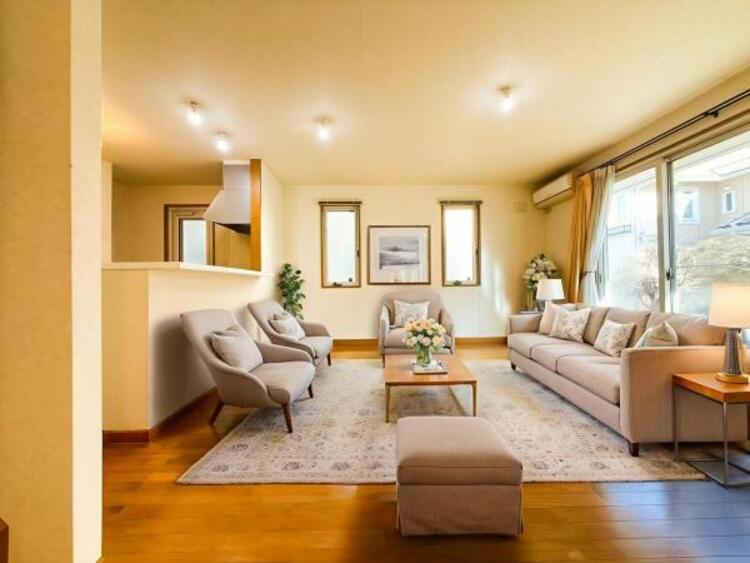 居間 本画像はCGで作成しております。実際に現地に家具は置かれておりません。また、価格に家具は含まれておりません。