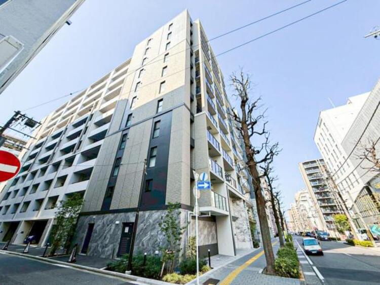 外観 自慢したくなるマイホーム！流行に左右されない上質な佇まい！！　満たされる時間をじっくり堪能できそうです　洗練されたものにふれることでもっともっと『おうちじかん』が充実したものになるでしょう！ 