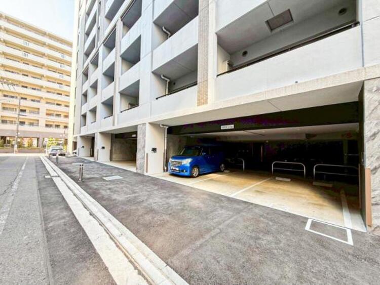 駐車場 〜共用部の駐車場〜 