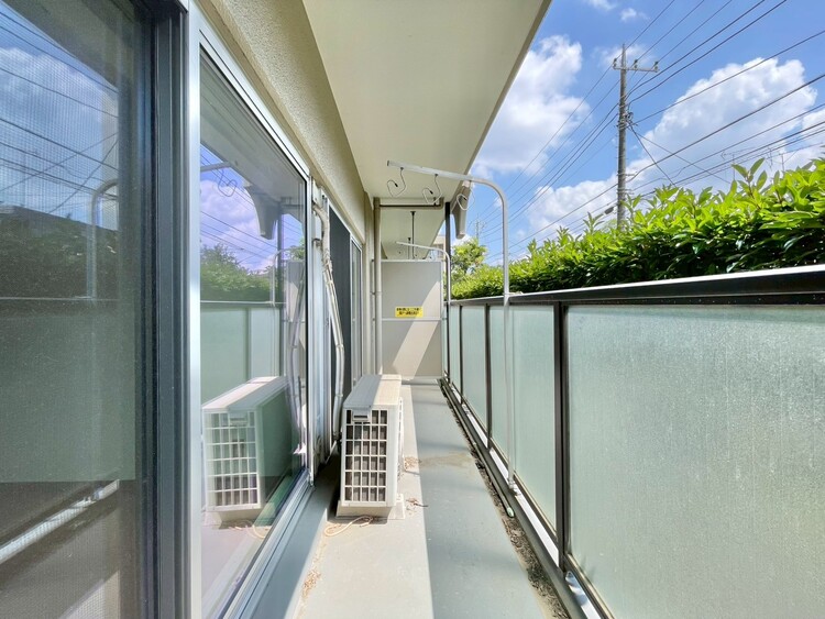 バルコニー 暮らしの中で、光と風を演出してくれるバルコニー。