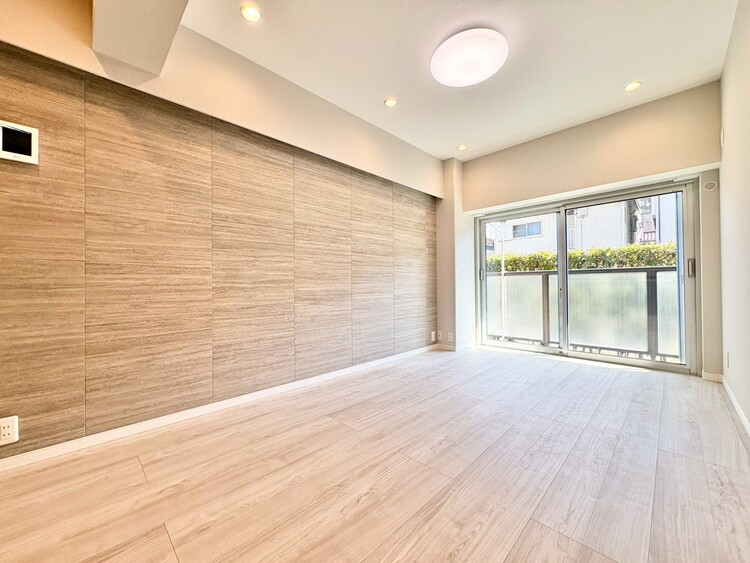 居間 飾り過ぎないシンプルな内装と偏り過ぎないデザインで統一しました。