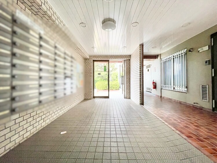 エントランス エントランスは、毎日の行き帰りで使う大事な空間です。