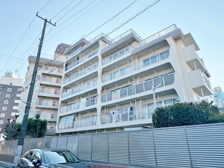 外観 ライフプランニングからローンまで、一貫してご説明させていただきます。お気軽にお問い合わせくださいませ。