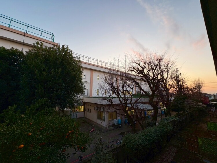 その他 眺望や窓からの景色が良いと、家で過ごす時間も快適です。