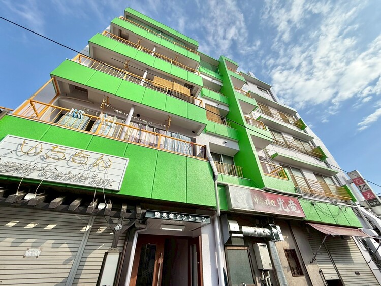 その他 飽きのこないシンプルモダンな外観です。