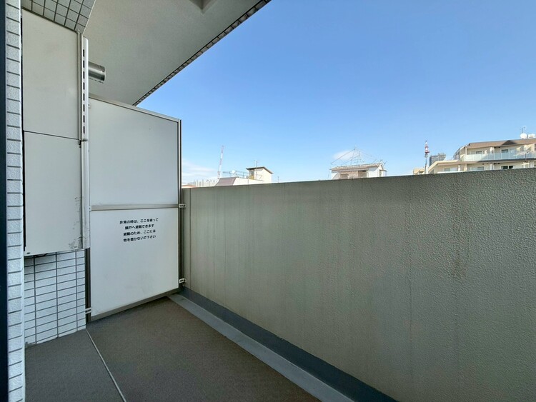 その他 朝の澄んだ空気や、夕方に吹く清々しい風を感じられるバルコニー。