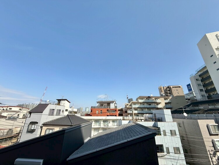 その他 眺望や窓からの景色が良いと、家で過ごす時間も快適です。