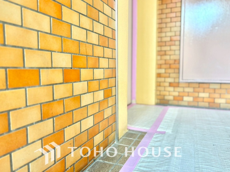 その他 【ENTRANCE】◆安心◆して歩ける。安心して家族の帰りを待てる。そんな安心を感じさせる住環境。