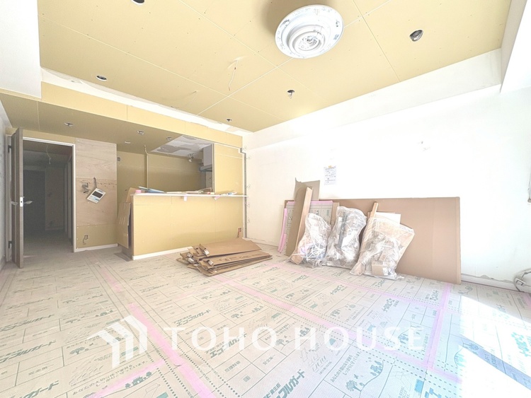 内装 現在改装中◆プライベートな時間◆最高な暮らしにはこの空間が必要。家族のふれあいも大切にしつつ、自分の空間も大切にしたい。