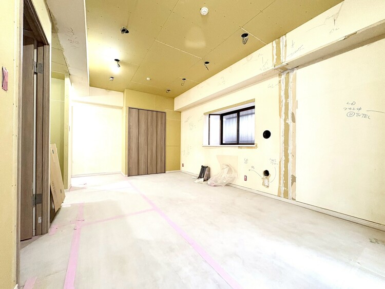 内装 現在改装中◆眩い◆光が燦々と入り、家族の笑顔を照らす。「いつまでも続いて」と願う夢のような毎日がここにある。