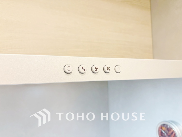 その他 【KITCHEN】◆開放的◆後片付けが楽なシステムキッチン。収納スペースの充実！