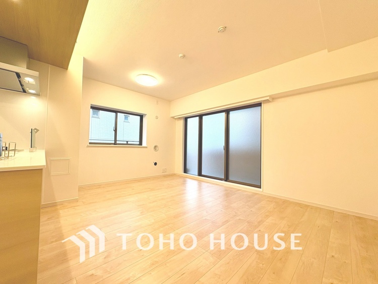 内装 【LIVING】◆住む喜び、楽しさ、感動◆を君と共有したい。いつまでもずっと家族を見渡せるこの広い空間で。