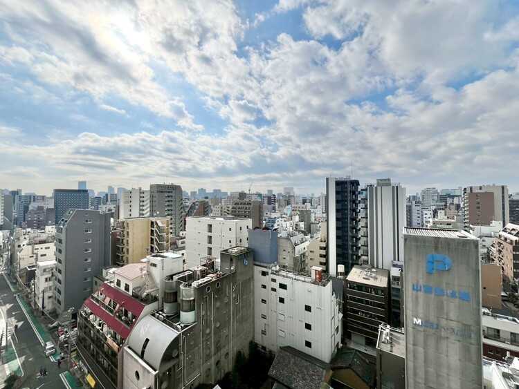 その他 眺望や窓からの景色が良いと、家で過ごす時間も快適です。