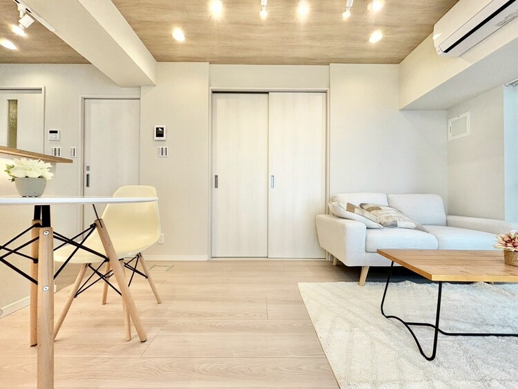 その他 シンプルな内装と偏り過ぎないデザインで統一しました。