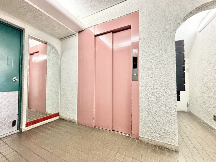 その他 エレベーター完備のため荷物が多くなっても安心。