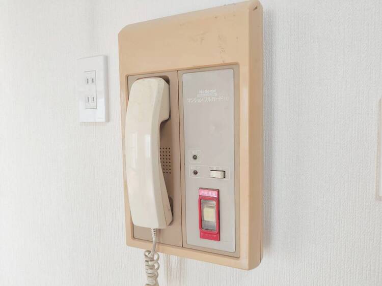 その他 室内にはインターホンを設置。快適と安らぎを合わせた優しい設計。