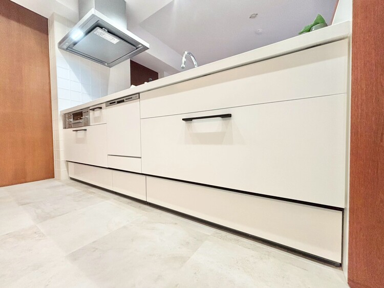 キッチン 開放感のあるキッチンスペース。調理をしながら、会話も弾みそうですね。