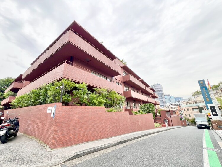 その他 飽きのこないシンプルモダンな外観です。