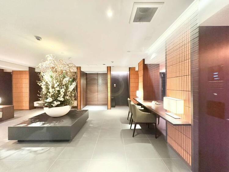 その他 館内は静寂な中が保たれており、管理が行き届いている印象を受けました。