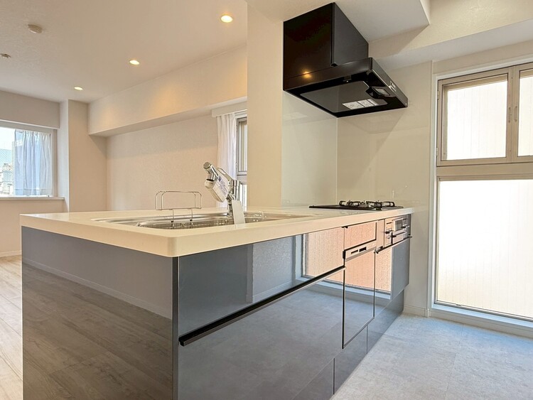 その他 使いやすくスタイリッシュなキッチン空間になっております。