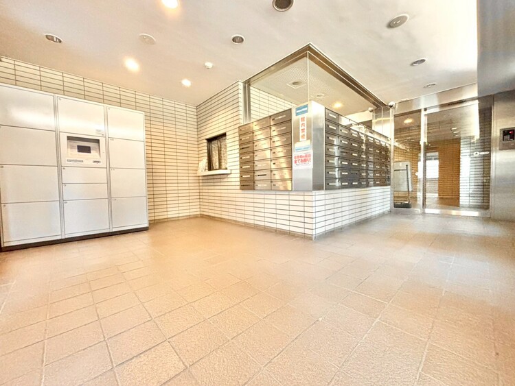 その他 館内は静寂な中が保たれており、管理が行き届いている印象を受けました。