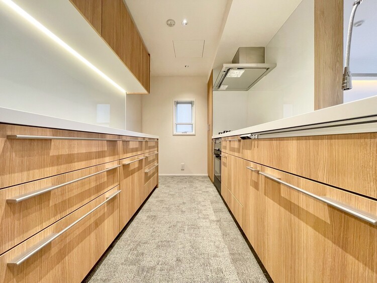 その他 開放感のあるキッチンスペース。調理をしながら、会話も弾みそうですね。