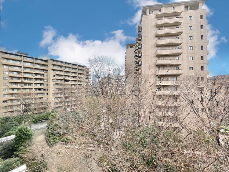 その他 陽当たり・通風・開放感に恵まれた環境です。