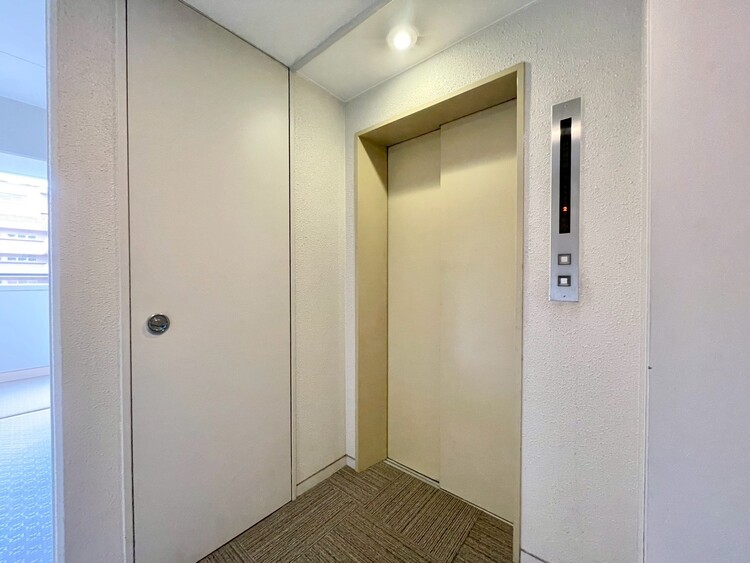 その他 エレベーター完備のため荷物が多くなっても安心。