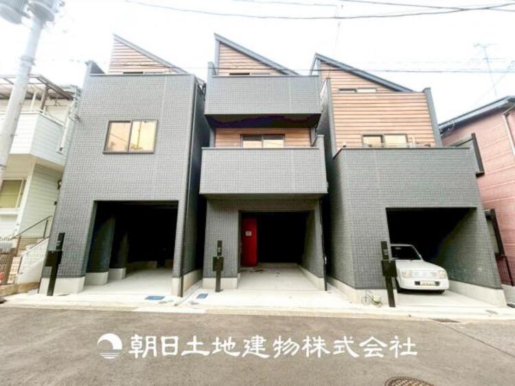 外観 【外観写真】その家から感じられる、気品・上質・重厚感・極細やかさ、そのすべては見た者に安らぎを与える特別な空間です。ここに住むからこそ意味がある。すべての（始まり）をここから迎えましょう。