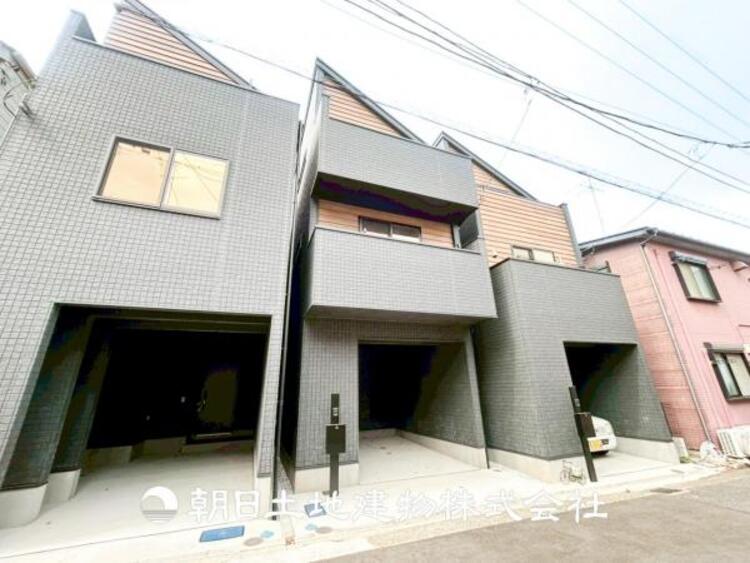 外観 【外観写真】時間のゆとりと空間、暖かな陽光がもたらす光と風を独占してください。新しい暮らしが始まります。