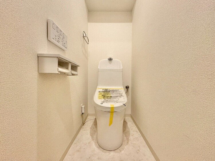 トイレ 暮らしの中のさりげないひとときの快適さにも、こだわりを、持って設備を配しております。