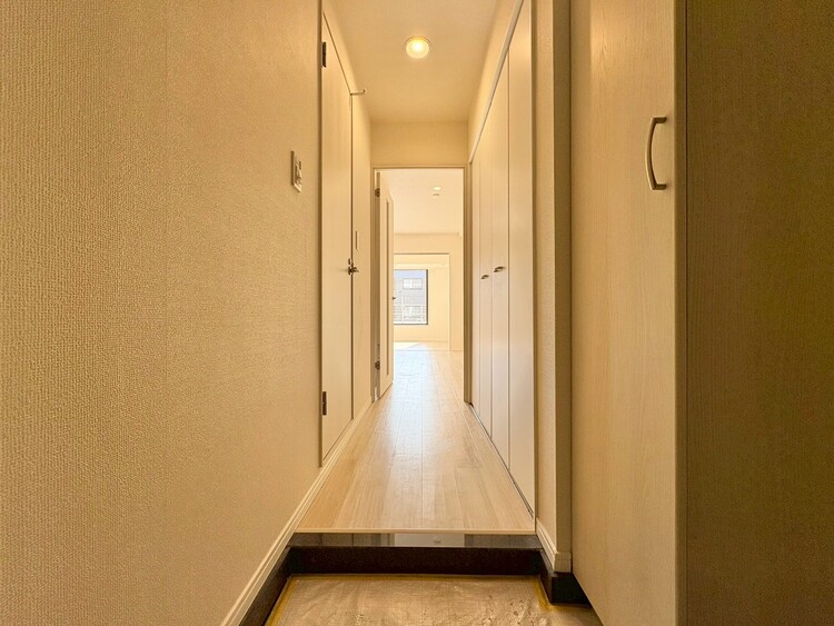 玄関 シューズボックスを完備した玄関です。