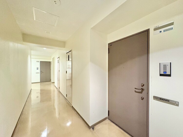 玄関 玄関を開ければ、そこは安らぎのご自宅。