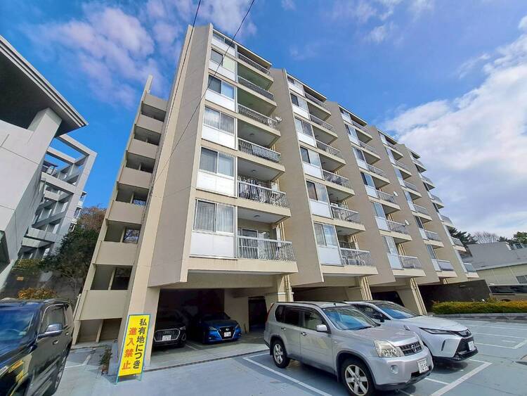 その他 飽きのこないシンプルモダンな外観です。