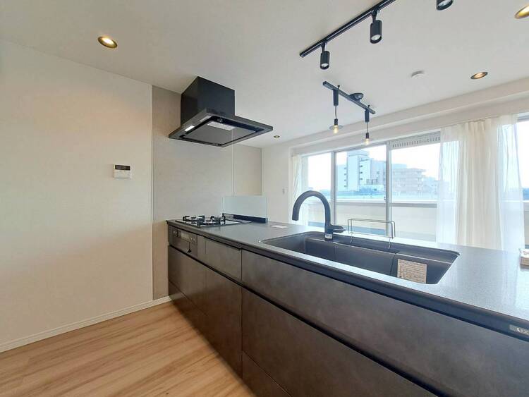 その他 開放感のあるキッチンスペース。調理をしながら、会話も弾みそうですね。