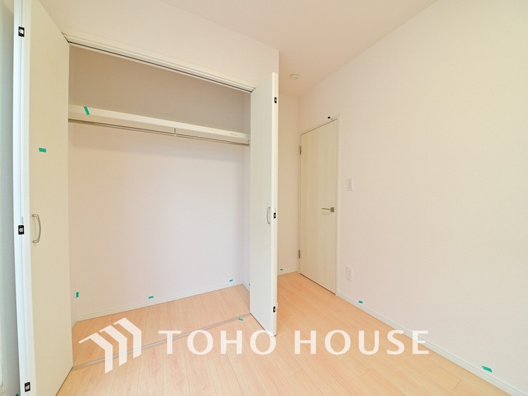 内装 全居室に収納スペースを完備、荷物が多い方でも安心の収納力