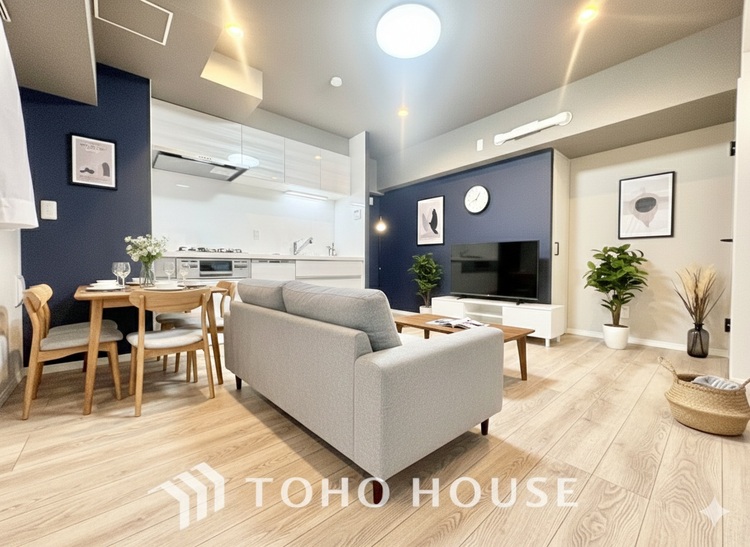 内装 ＊配置してある家具や小物はCGによるイメージ画像です。ここにはみんなが集い、食事と楽しい会話が始まる。