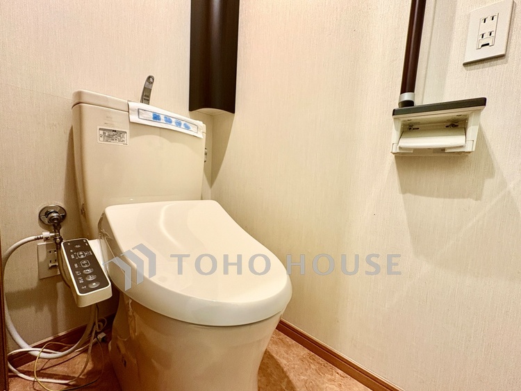 洗面 ◆住むほどに実感する快適性＆機能性◆各空間を彩る設備は、デザイン性に優れたHigh Quality仕様が装備。広く使い勝手のよい空間と設備で、理想の暮らしを演出します。