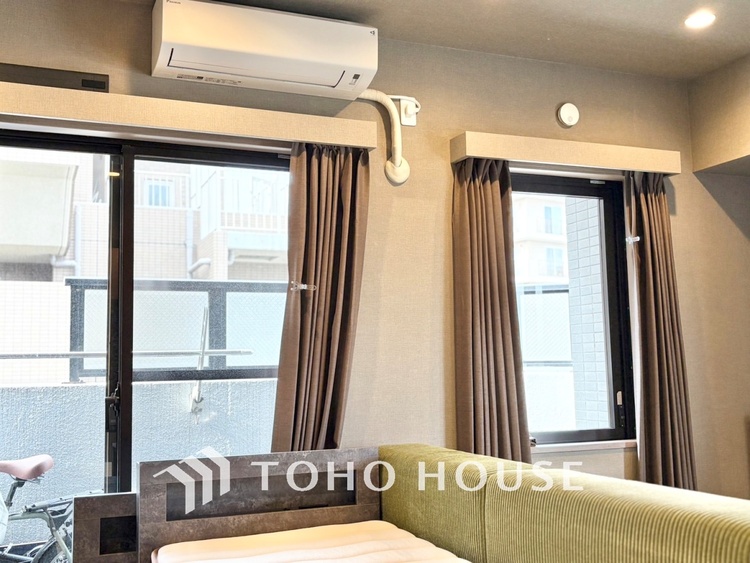 内装 【LIVING】◆扉を◆開くとこの景色。家族の”おかえり”の声が聞こえてきそう。