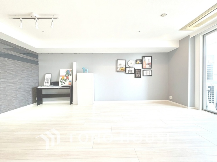 内装 【LIVING】◆simple is best◆無駄のない綺麗なつくりのリビングルームであなただけの暮らしを。