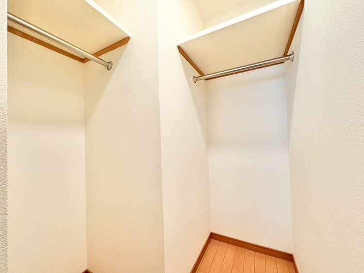 その他 収納スペースが付いていて、お部屋を広く使っていただけます。